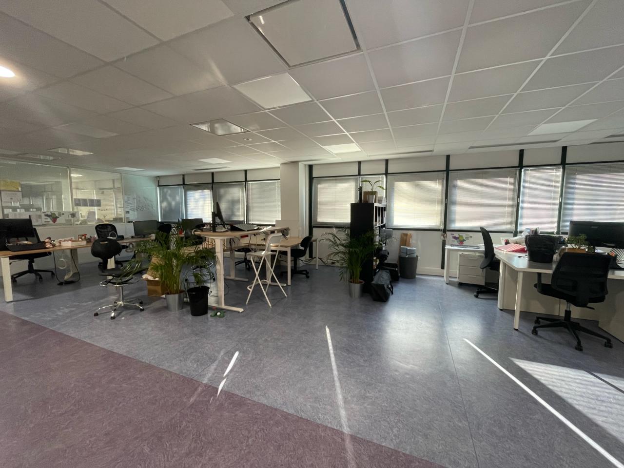 Bureau Nantes 750m² Location bureau Nantes Loire-Atlantique OLBUR2425878 2